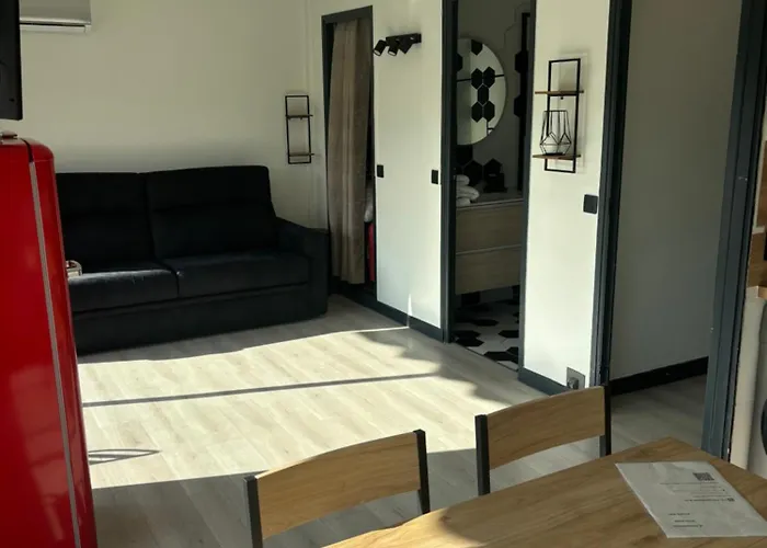 Le Fragonnard Oda ve Kahvaltı