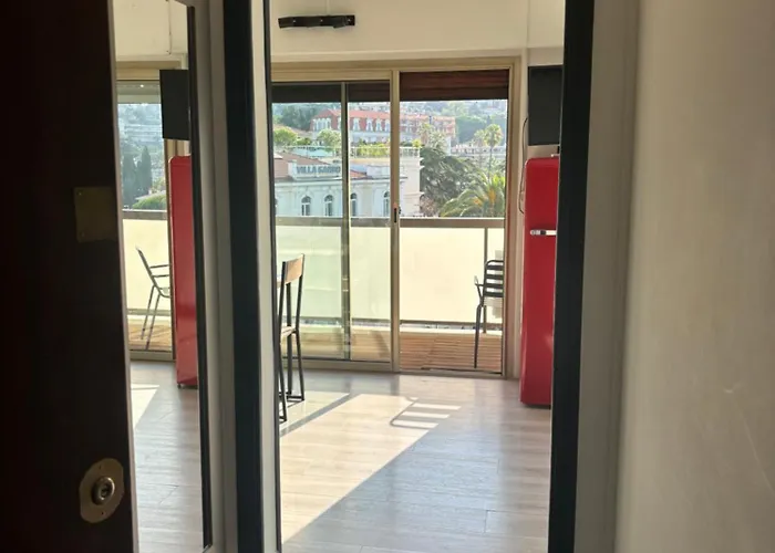 Oda ve Kahvaltı Le Fragonnard